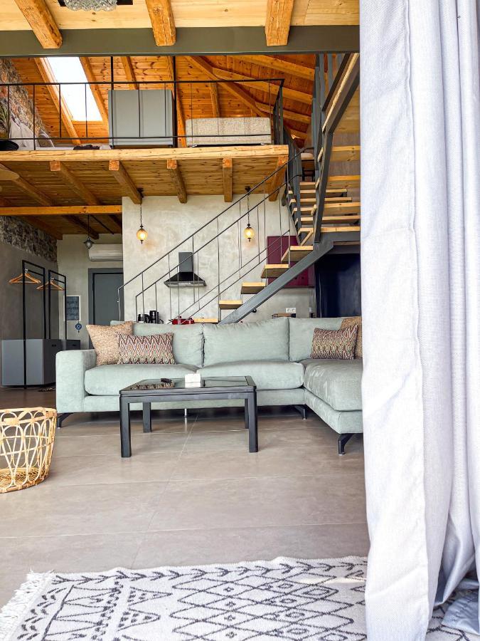 Modern Stone Villas With Swimming Pool Aliveri Exterior foto